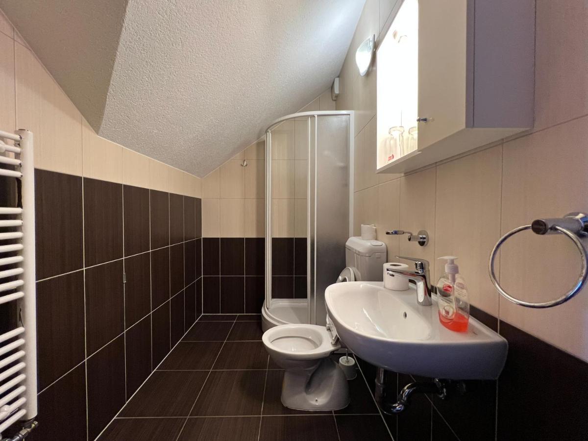 Hotel & Restaurant Babic Vranovaca Экстерьер фото